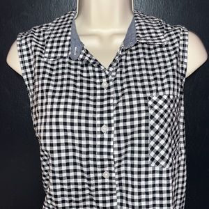 Tommy Hilfiger, black and white gingham sleeveless button down shirt. Size L